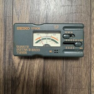 Vintage SEIKO ST606 Quartz Guitar & Bass Tuner